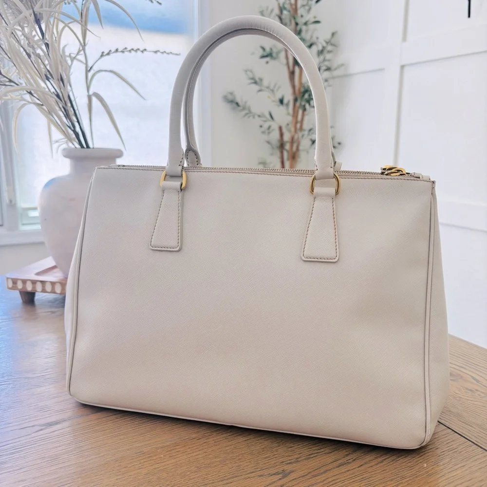 Prada Saffiano Large Galleria Double Zip Tote Talco White Gold Accents with COA‎